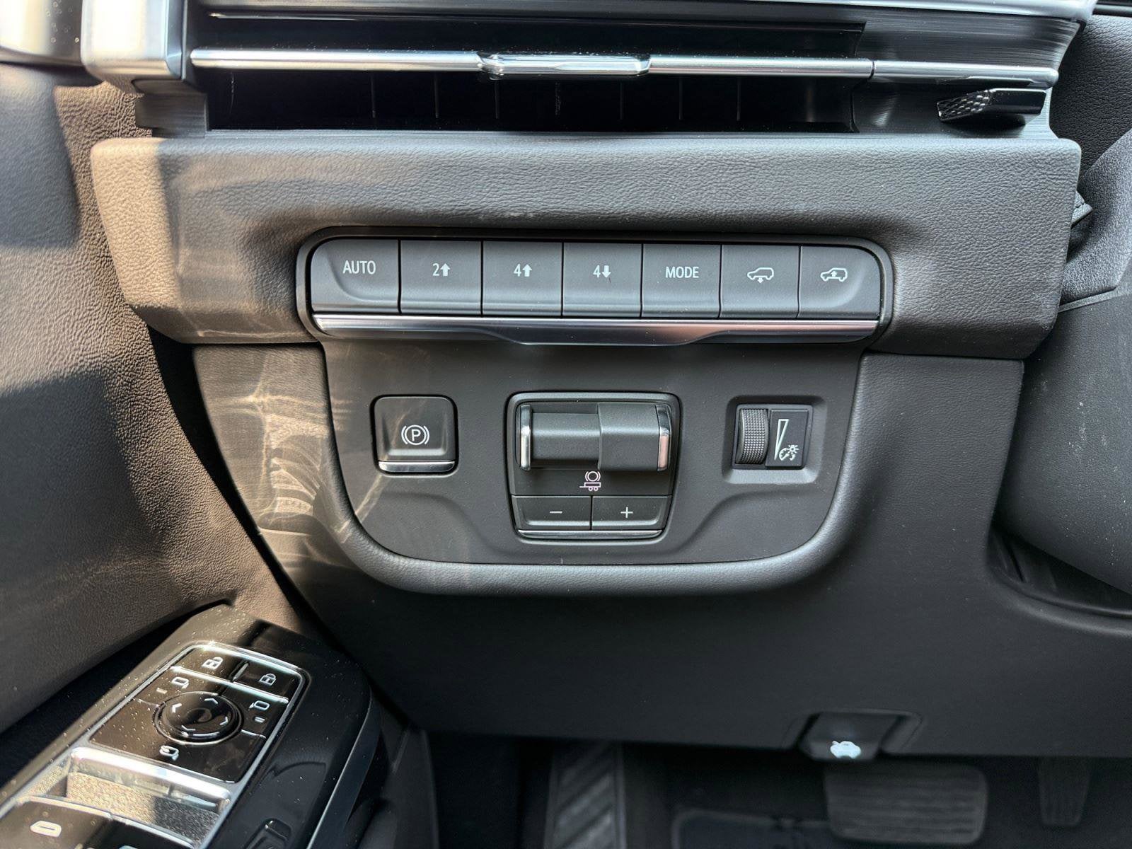 2026 Cadillac Escalade ESV Sport