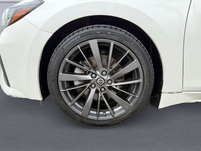 2020 Nissan Maxima Base