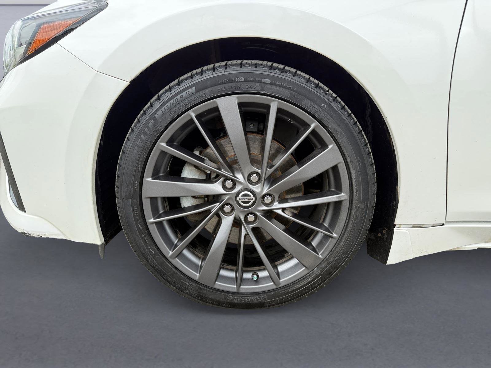 2020 Nissan Maxima Base