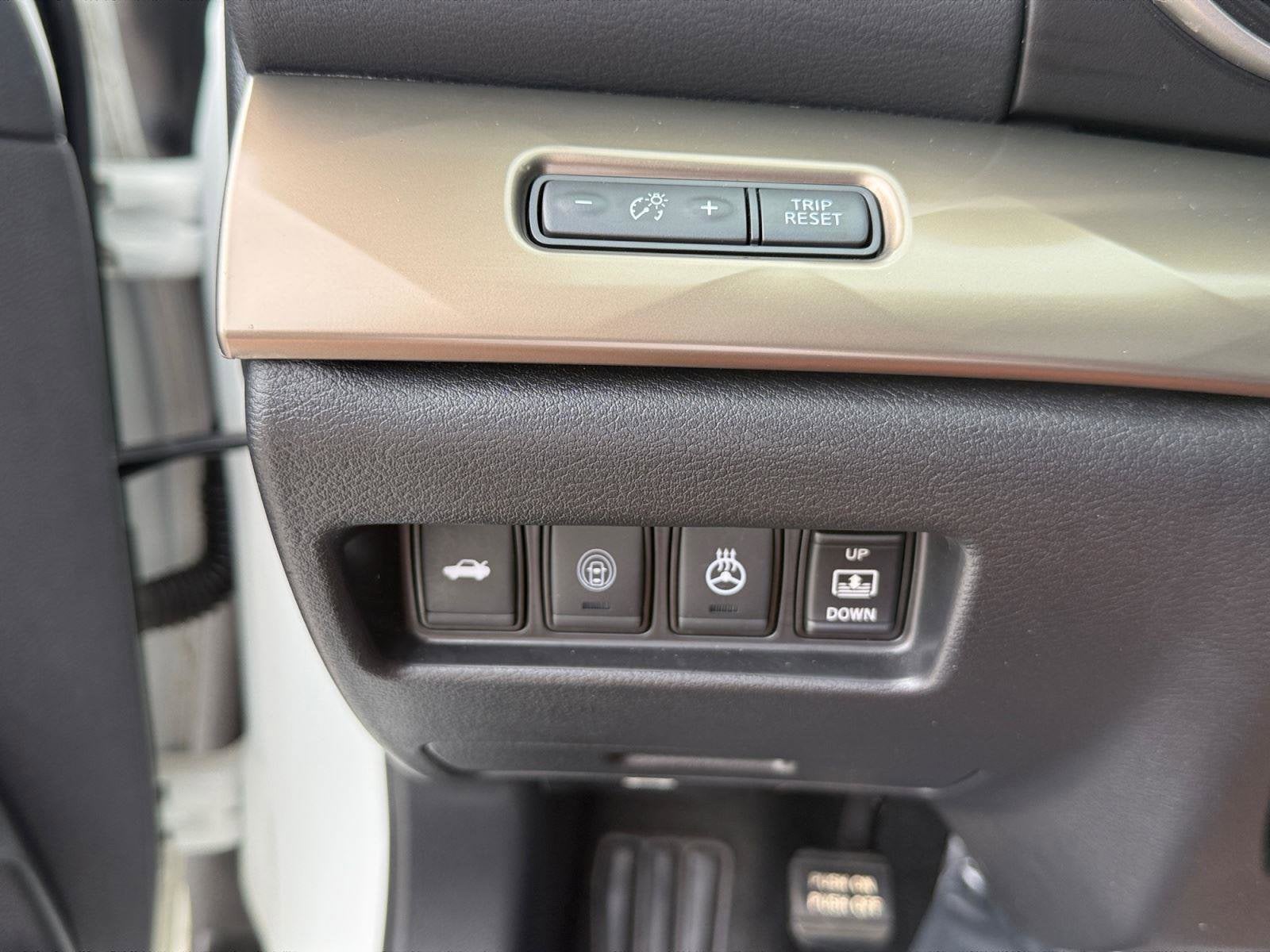 2020 Nissan Maxima Base