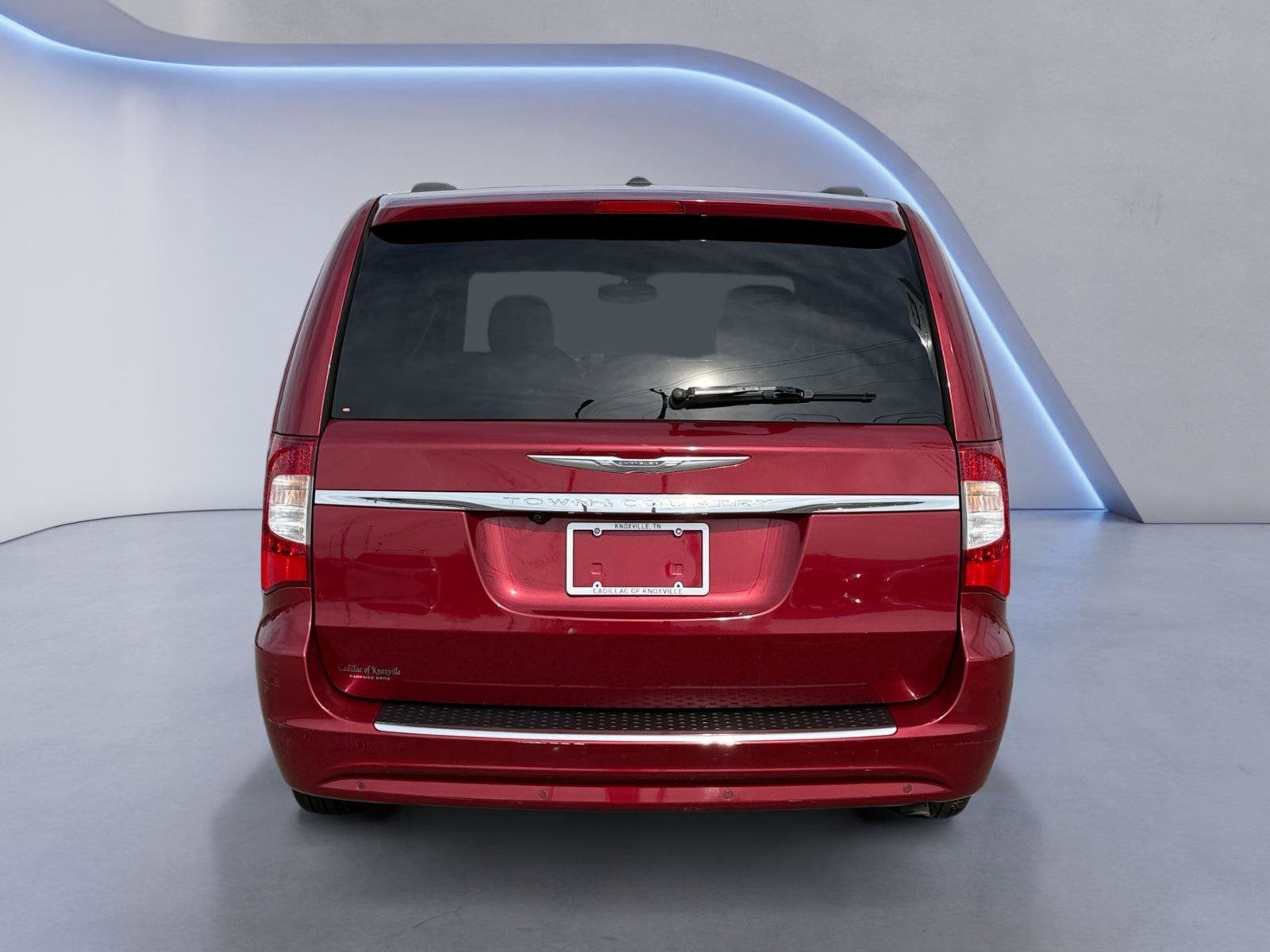 2013 Chrysler Town & Country Base
