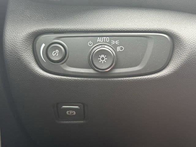 2024 Chevrolet Blazer Base