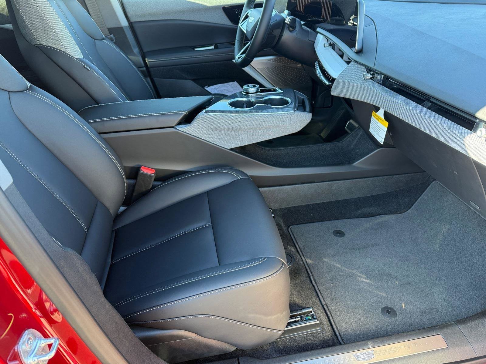 2026 Cadillac OPTIQ Luxury