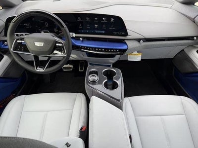 2025 Cadillac OPTIQ Luxury 1