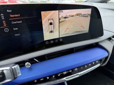 2025 Cadillac OPTIQ Luxury 1