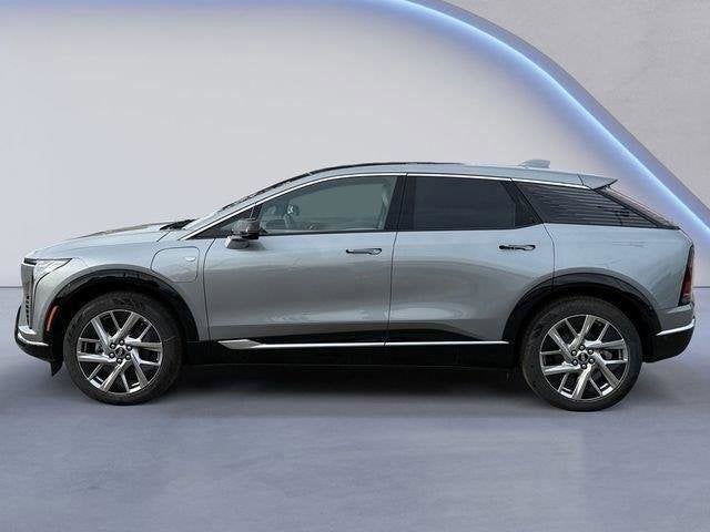 2025 Cadillac OPTIQ Luxury 1