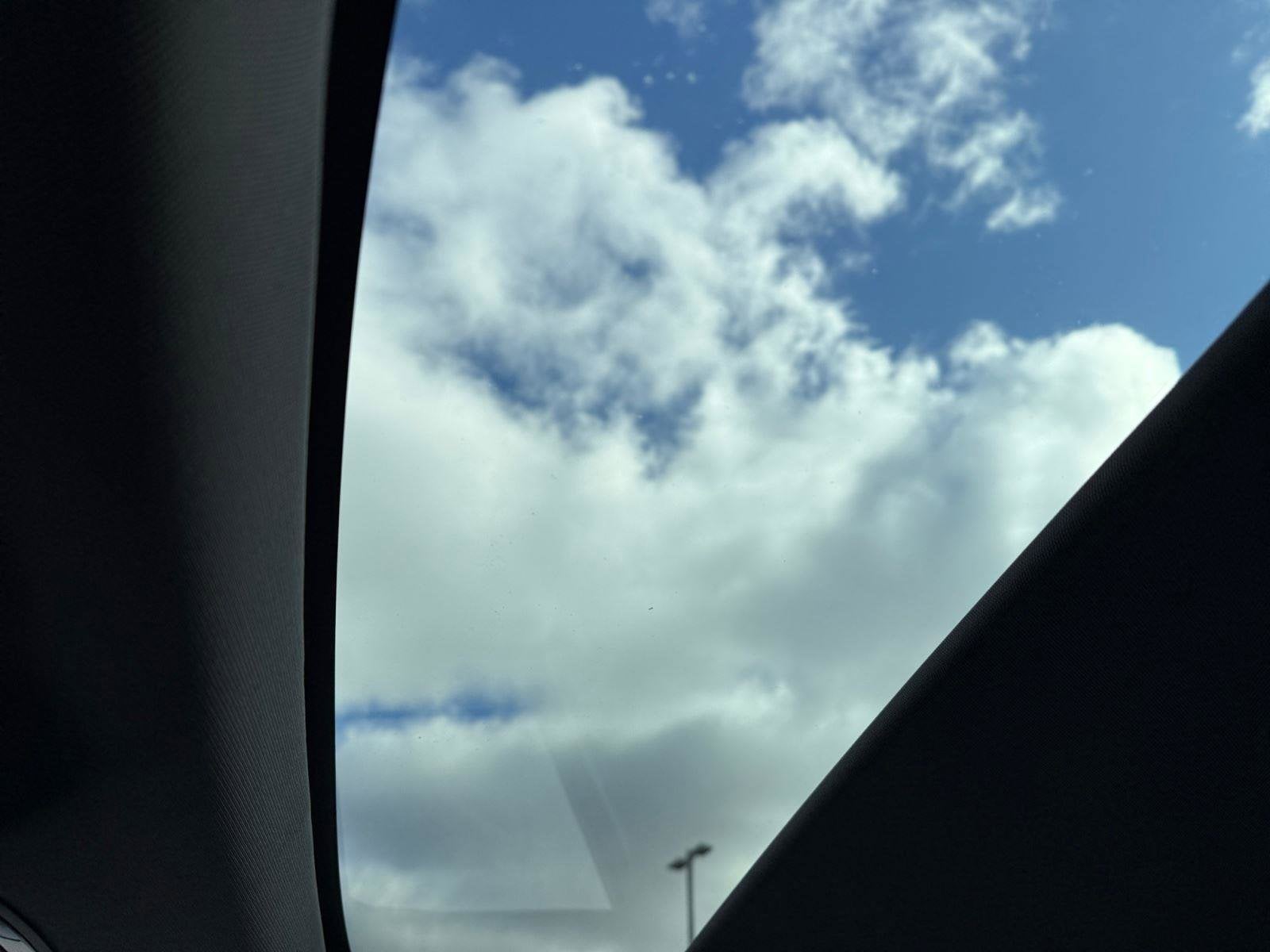 2025 Cadillac OPTIQ Luxury 1