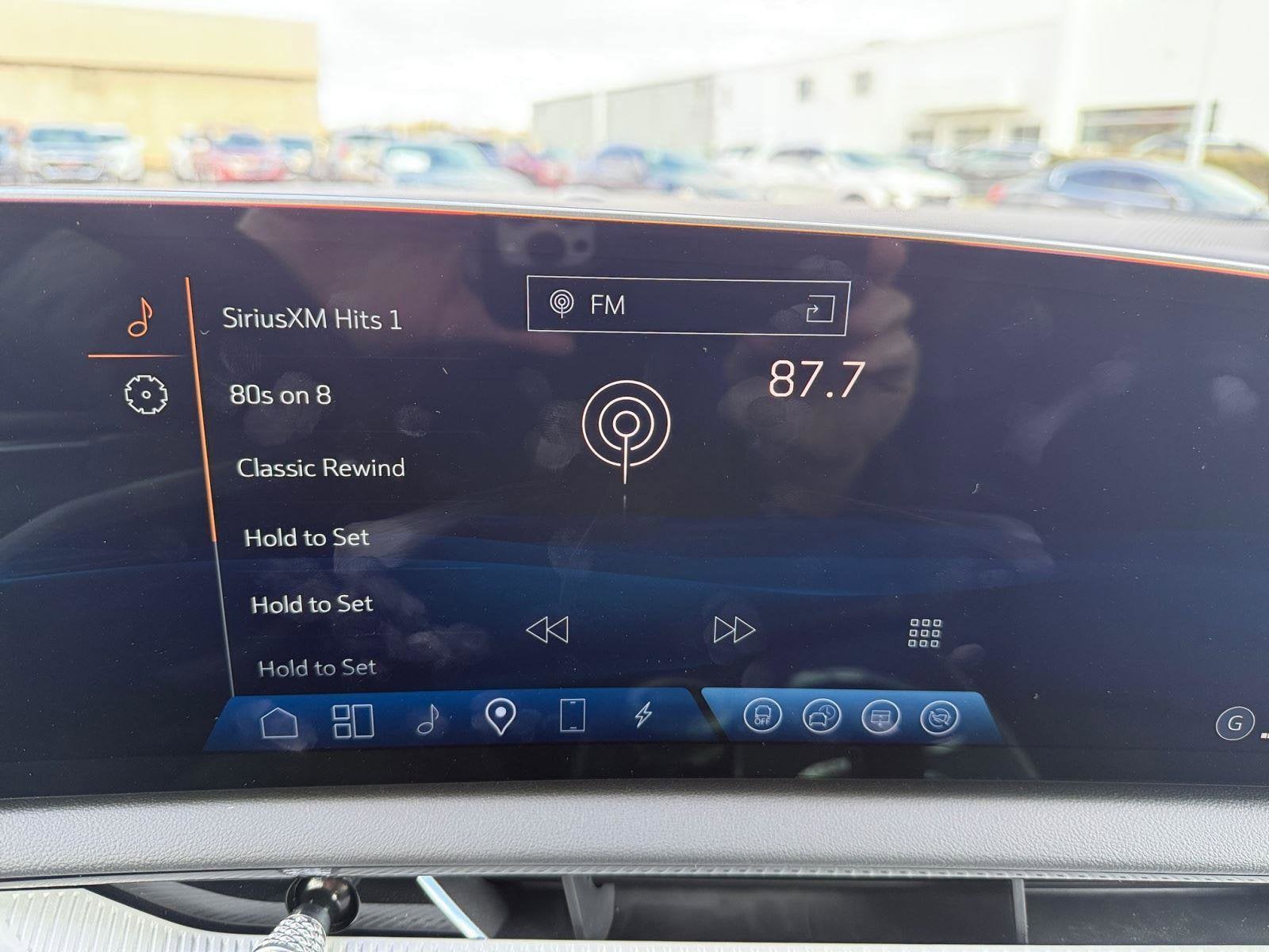 2025 Cadillac OPTIQ Luxury 1