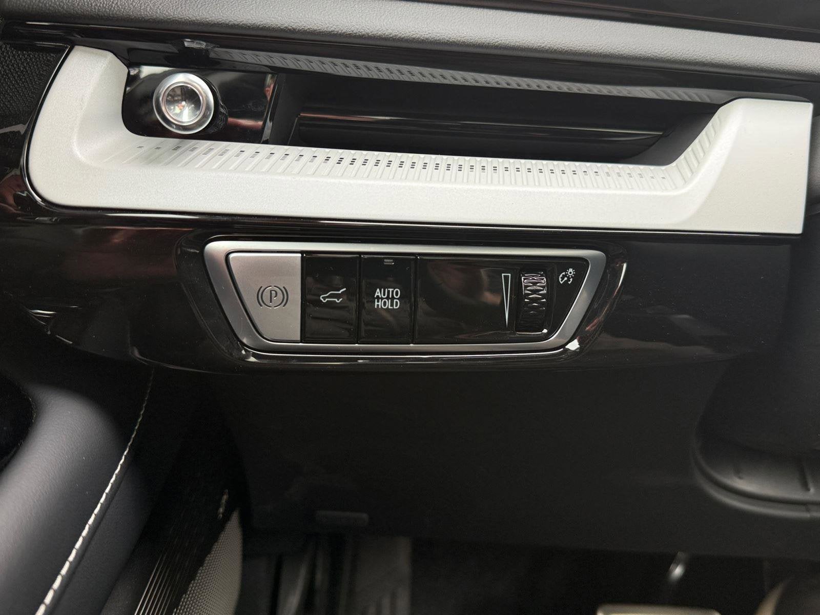 2026 Cadillac OPTIQ Premium Luxury