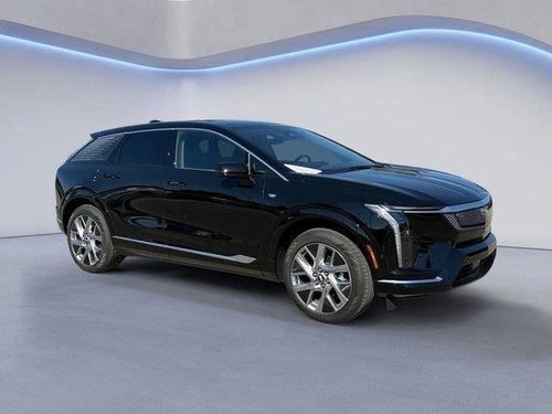 2025 Cadillac OPTIQ Luxury 2