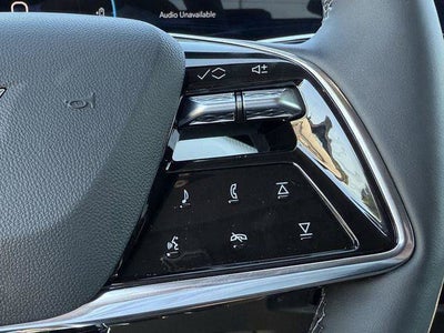 2025 Cadillac OPTIQ Luxury 2