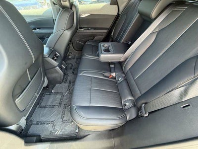 2025 Cadillac OPTIQ Luxury 2