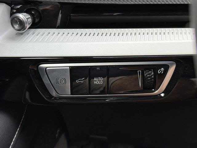 2025 Cadillac OPTIQ Sport 1