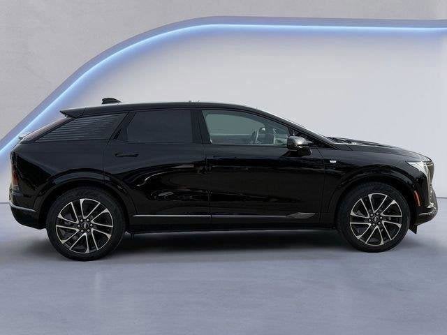 2025 Cadillac OPTIQ Sport 2