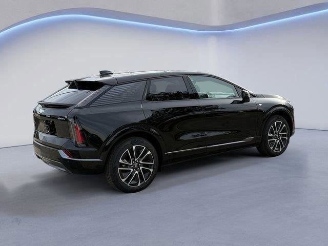 2025 Cadillac OPTIQ Sport 2
