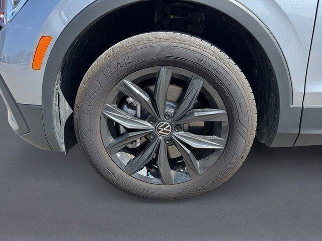 2024 Volkswagen Tiguan Base