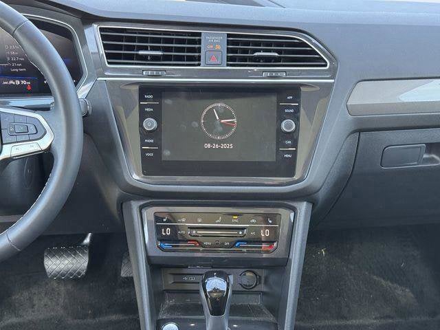 2024 Volkswagen Tiguan Base