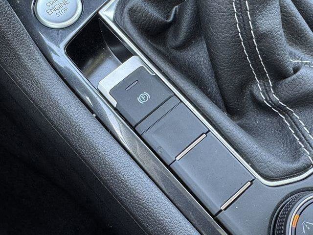 2024 Volkswagen Tiguan Base