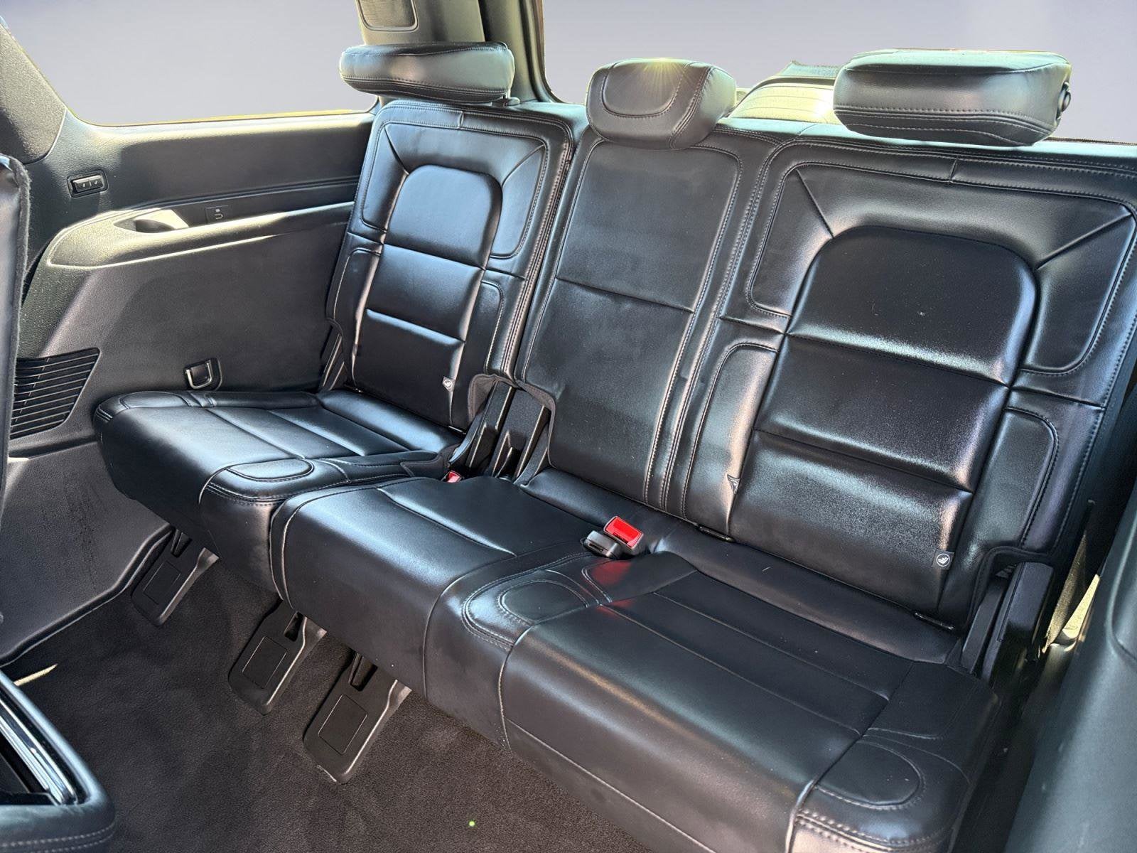 2021 Lincoln Navigator Base