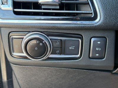 2021 Lincoln Navigator Base