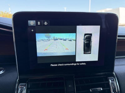 2021 Lincoln Navigator Base