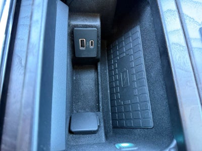 2021 Lincoln Navigator Base