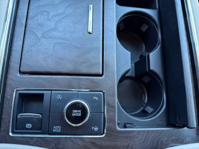 2021 Lincoln Navigator Base