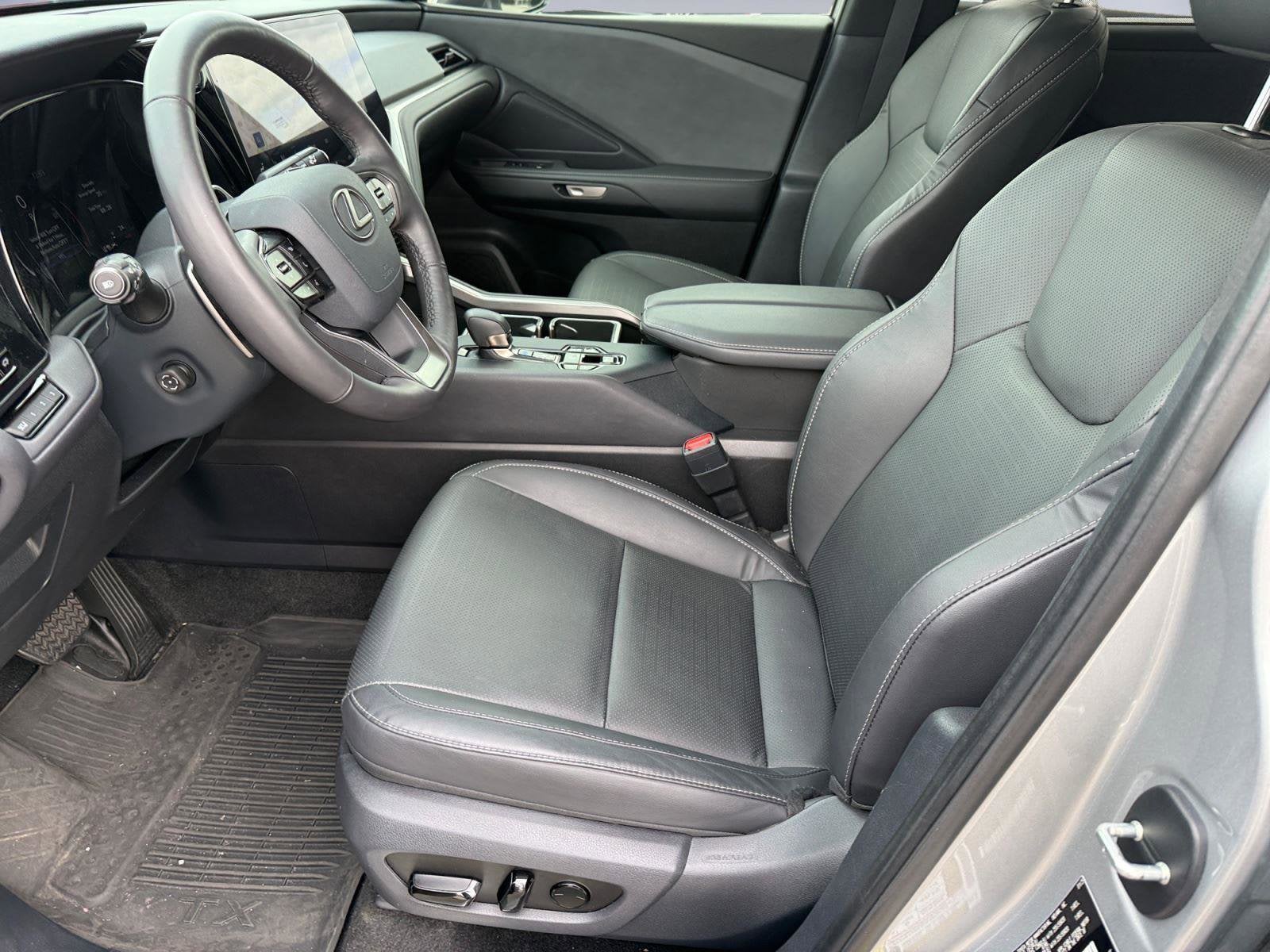 2025 Lexus TX 