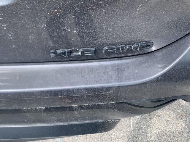 2024 Toyota Highlander LE AWD (SE)