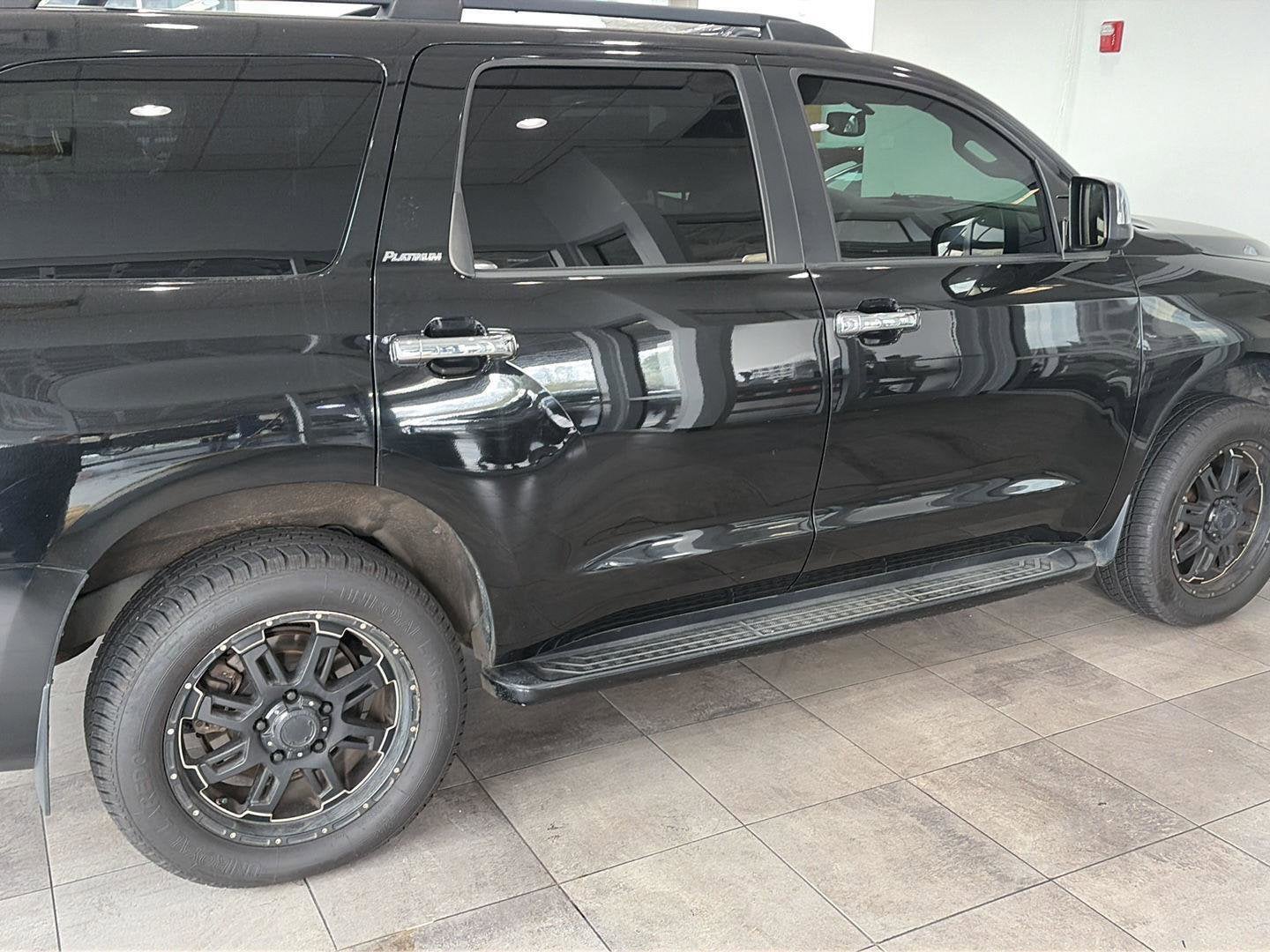 2014 Toyota Sequoia Base