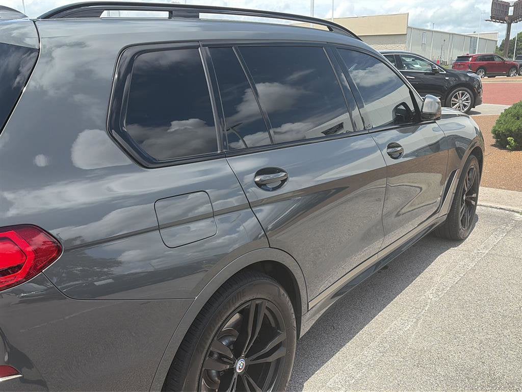2022 BMW X7 Base