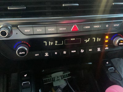 2022 Kia Telluride Base