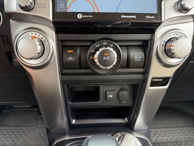 2024 Toyota 4Runner Base