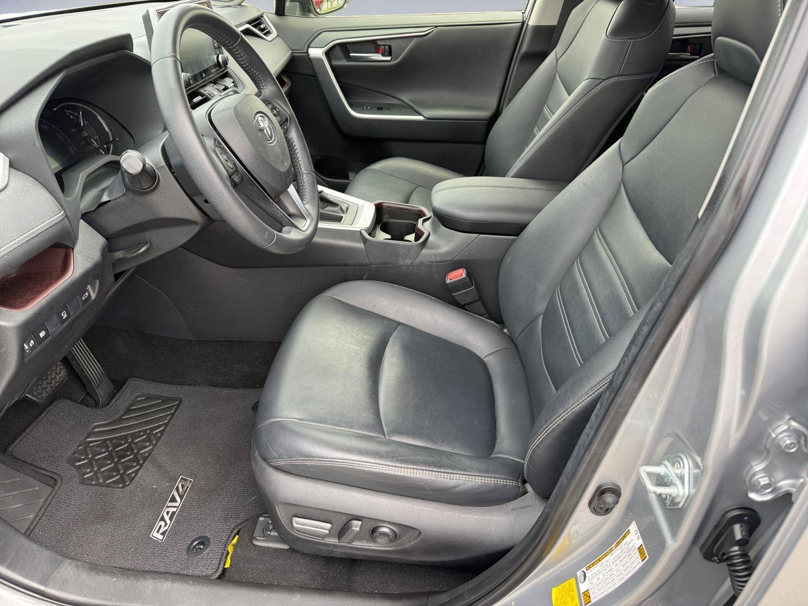 2019 Toyota RAV4 Base