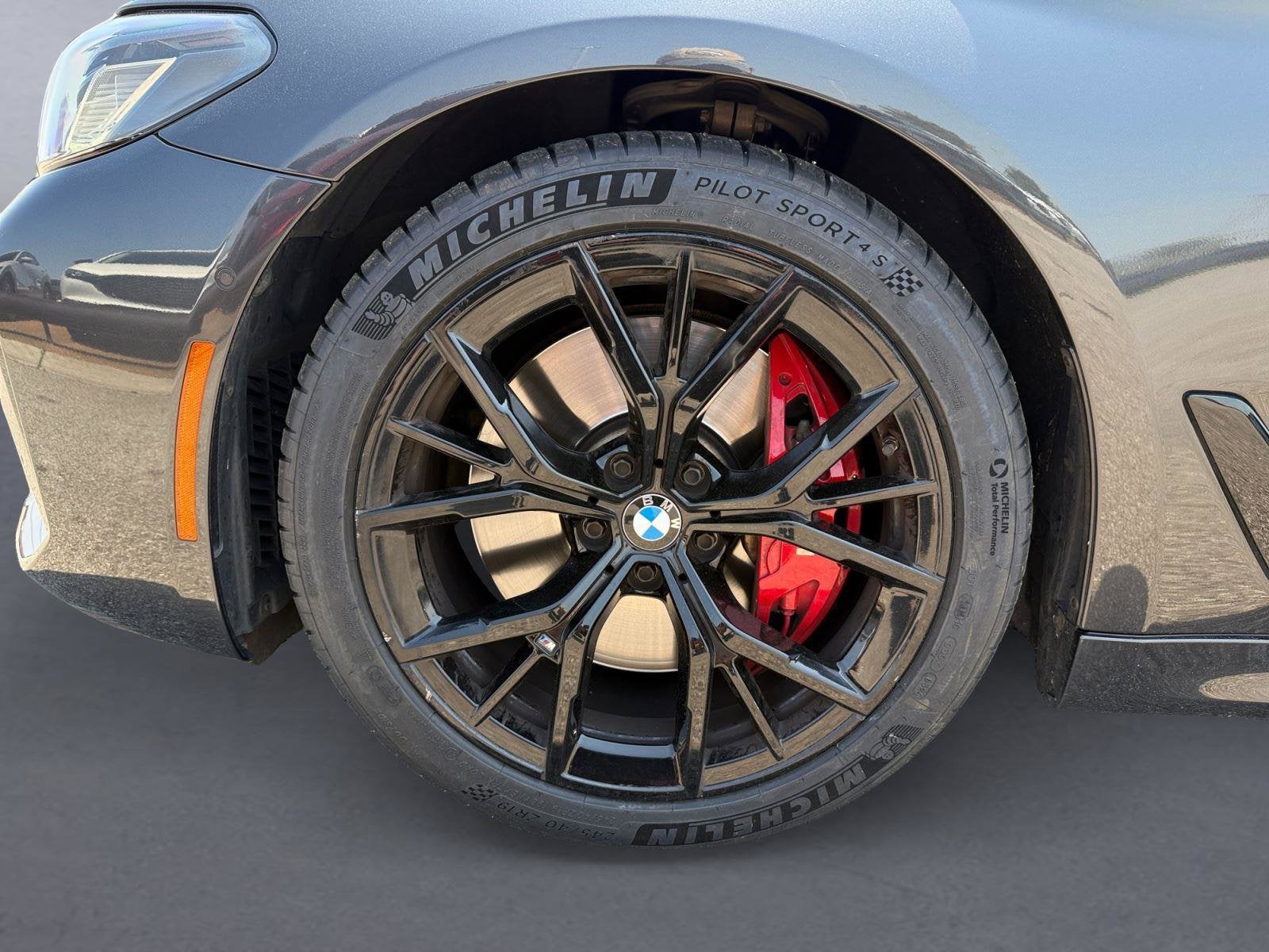 2022 BMW 5 Series Base