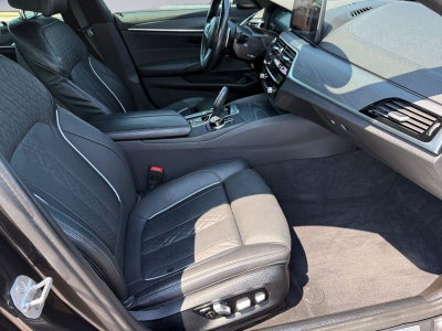 2022 BMW 5 Series Base