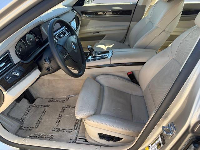 2009 BMW 7 Series Sedan
