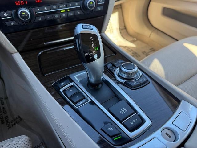 2009 BMW 7 Series Sedan
