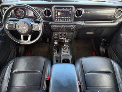 2020 Jeep Wrangler Unlimited Sahara Altitude