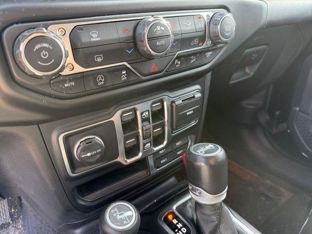 2020 Jeep Wrangler Unlimited Sahara Altitude