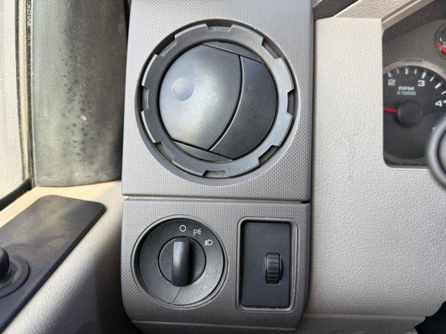 2009 Ford Super Duty F-450 DRW XLT