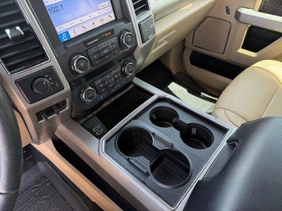 2019 Ford Super Duty F-450 DRW LARIAT