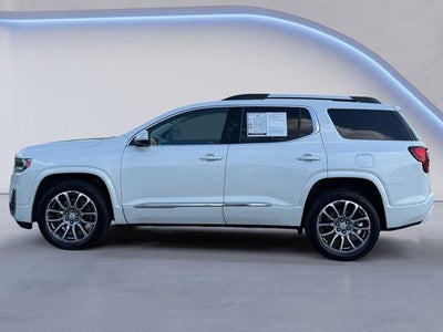 2023 GMC Acadia Denali