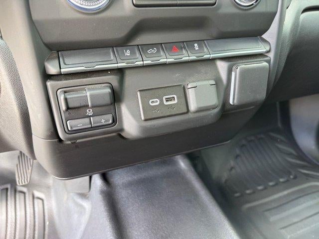 2025 GMC Sierra 2500 HD Pro