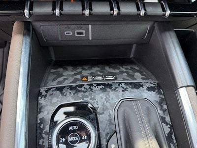 2024 GMC Canyon 4WD Denali