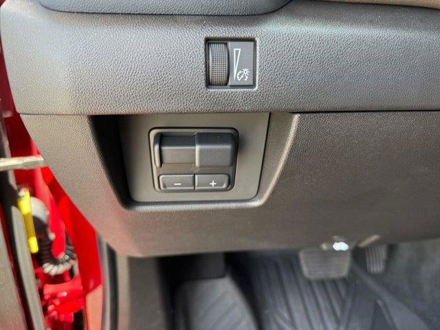 2024 GMC Canyon 4WD Denali