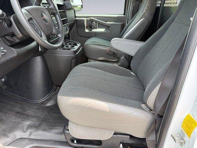 2025 GMC Savana Cargo CARGO