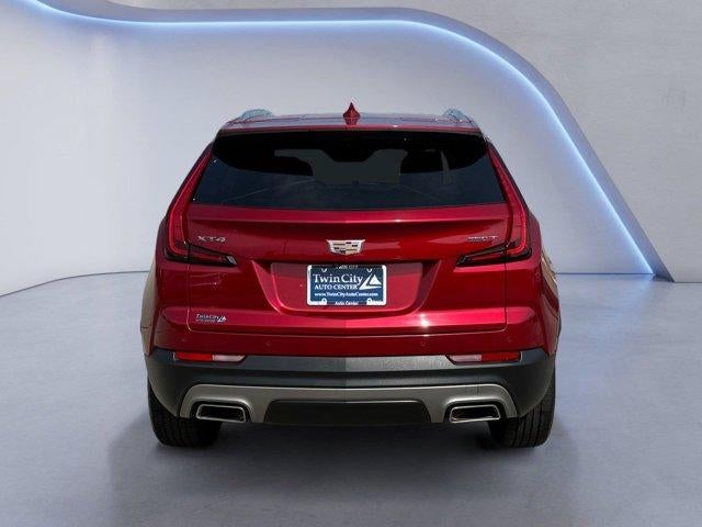 2022 Cadillac XT4 FWD Premium Luxury