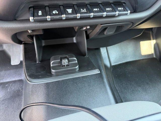 2023 Chevrolet Silverado 5500 HD Work Truck