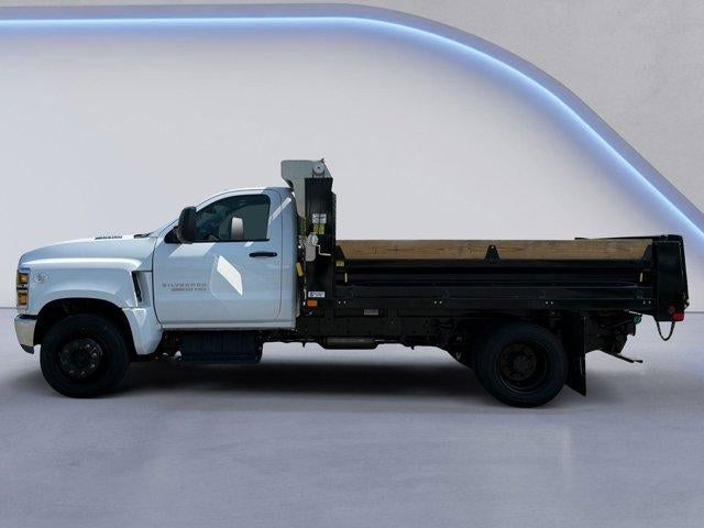 2023 Chevrolet Silverado 5500 HD Work Truck